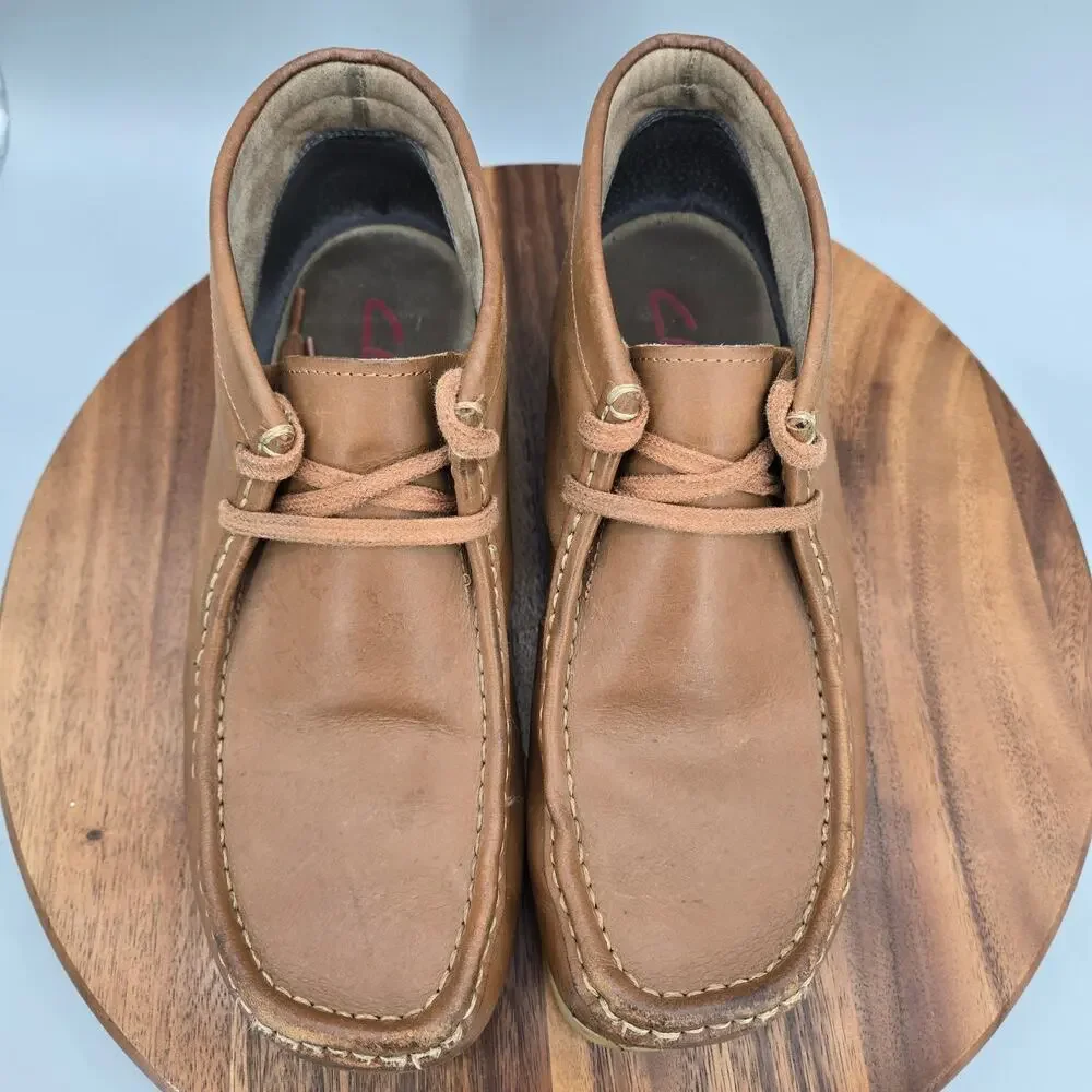 Clarks Stinson Hi Boots Mens 10 M Brown Leather Casual Chukka Moccasins Shoes
